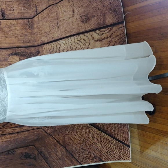 White Evening Dress Night Gown - Picture 2 of 14